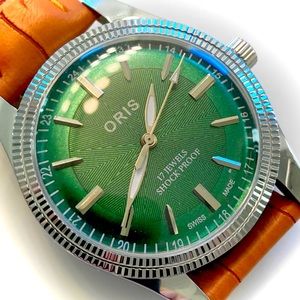 MECHANICAL men’s watch. This is not battery operated. Must be wound up d…